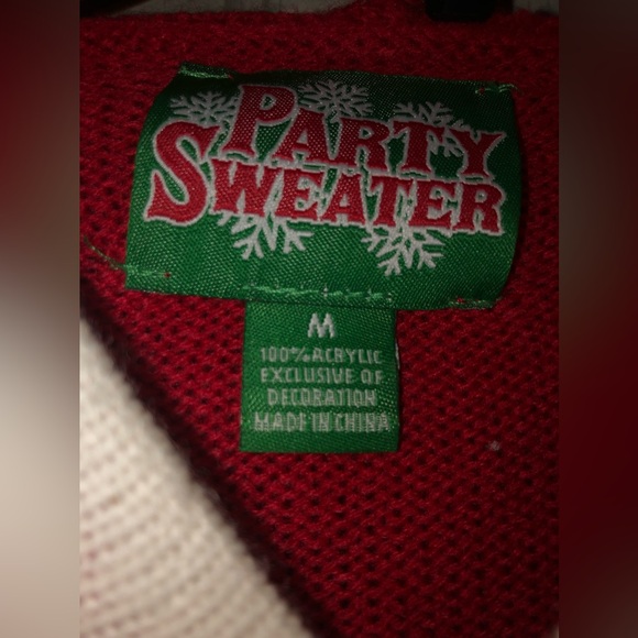Christmas Party Sweater  NWOT Size Medium Warm, flattering fit. - Picture 7 of 7